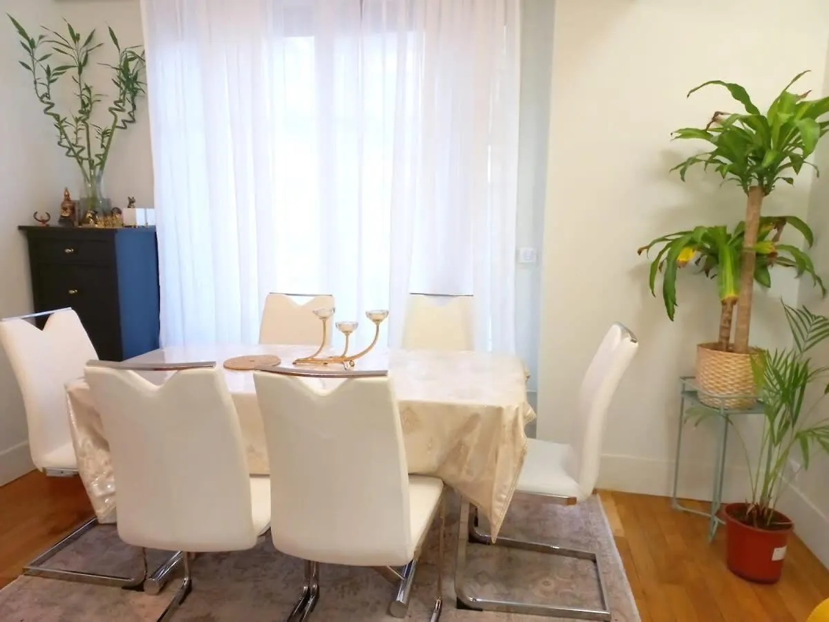 16 Michel-ange Les Beaux Quartiers De باريس